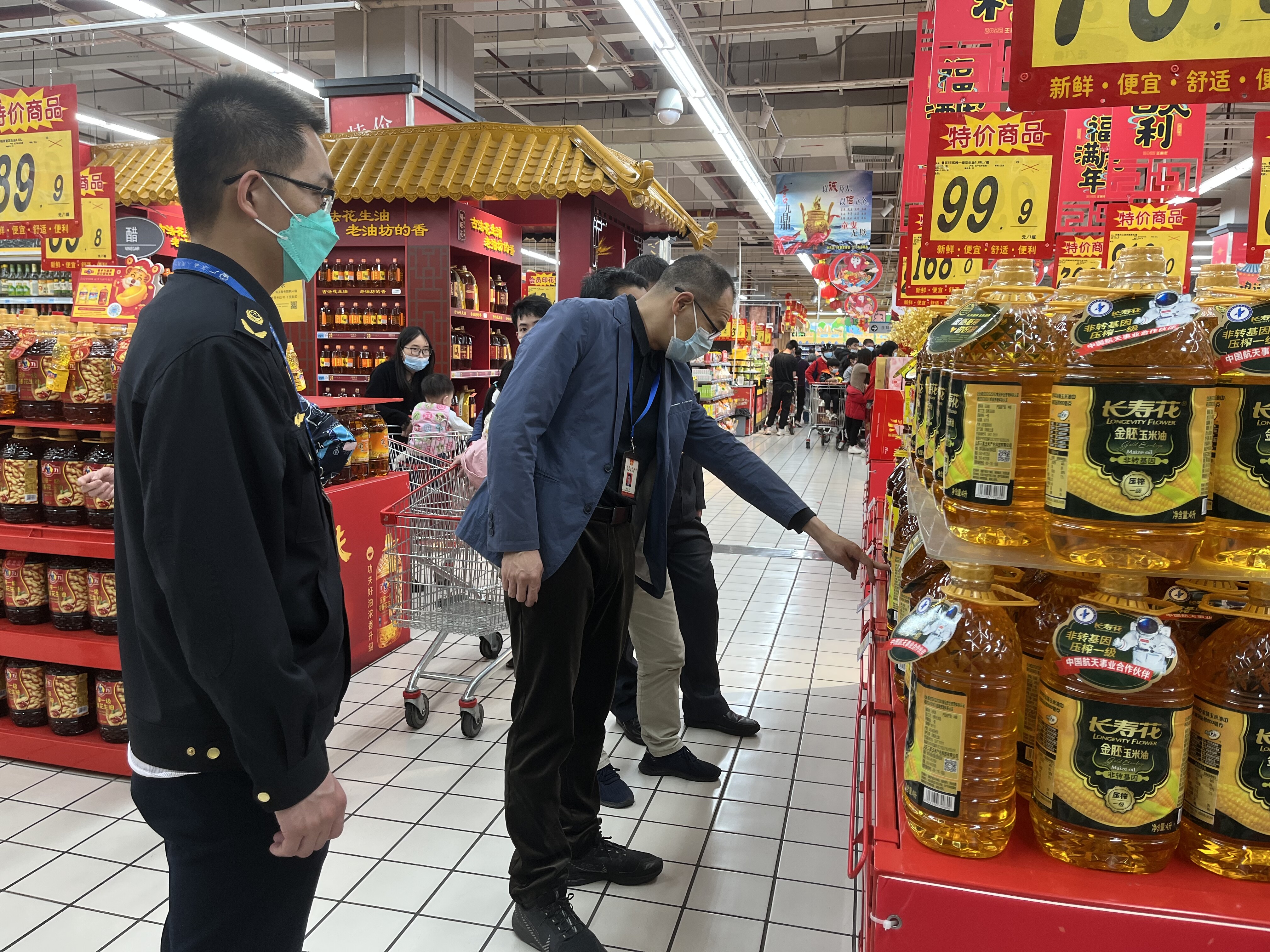 7期 区发改局和区市场监管局开展春节期间粮油市场保供稳价联合检查_4