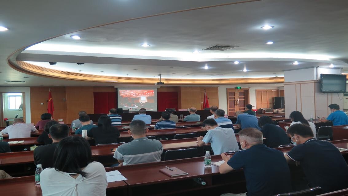 27期 自我革命 自我净化 永葆先进纯洁 在从严治党中体现担当作为_3