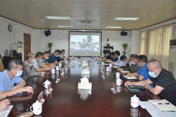 区交通运输局牵头组织参加市交通运输局的动员部署视频会议.JPG