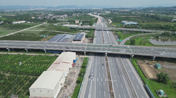 通过江门大道南西线衔接中开高速双水出入口.jpg