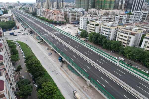 20250702 国道G240三和大道北跨线桥贯通.jpg